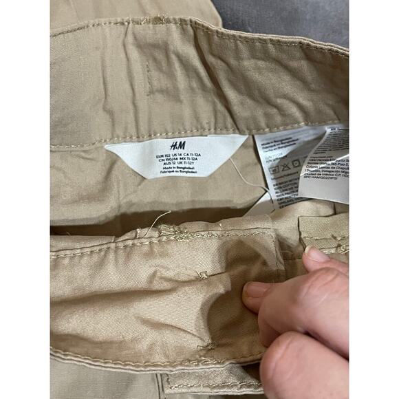 NWT 2 H&M Size 14 Teen Beige Tan Khaki Pleated Skirt Raw Hem Uniform - Picture 2 of 7